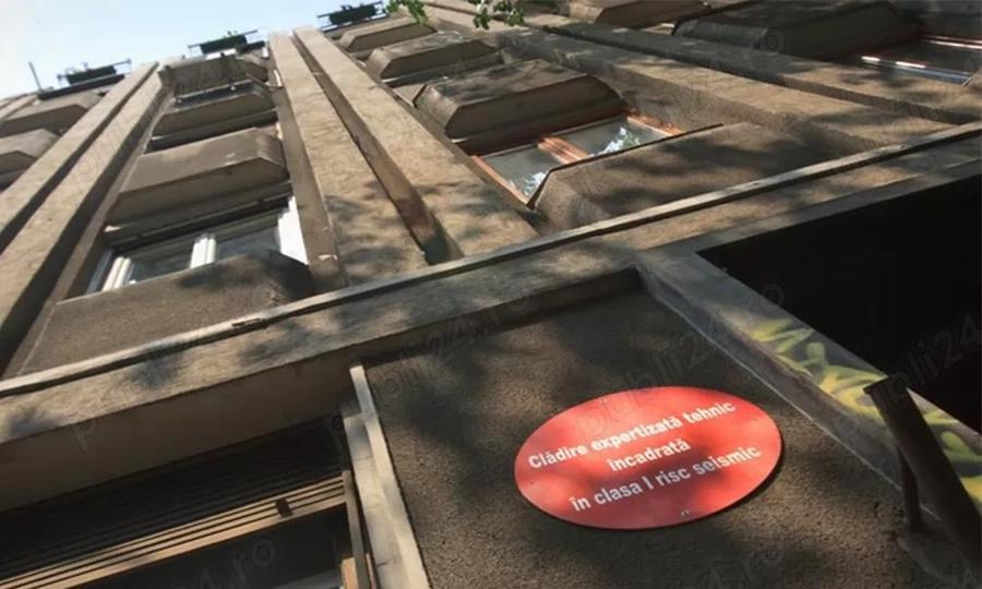 Apartament cu 2 camere decomandat în Universitate