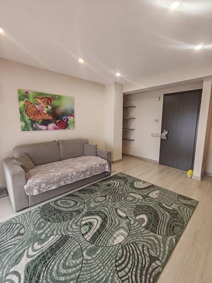Casă individuală cu 4 camere cu Canalizare în Exterior Vest