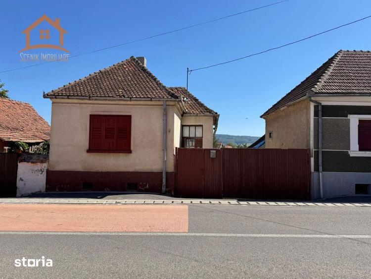 Casă cu 4 camere cu Teren 390 Mp în Augustin