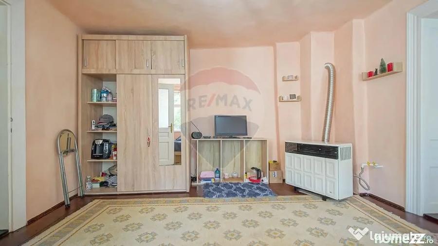 Casă cu 3 camere cu Teren 94 Mp în Schei