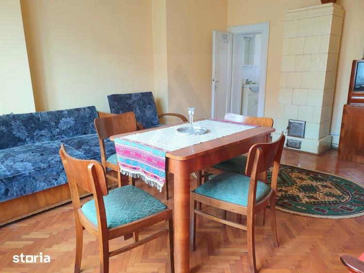 Apartament cu 4 camere în Central