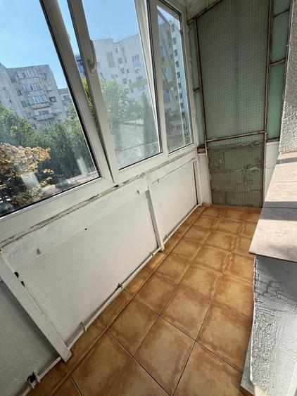 Birou, de 80 mp, în Panduri