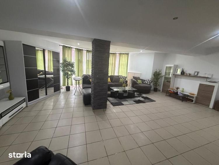 Casă cu 3 camere cu Teren 2900 Mp în Ghioroiu