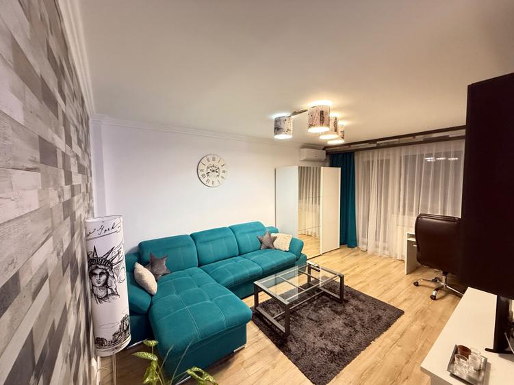 Apartament cu 2 camere decomandat în Exterior Vest