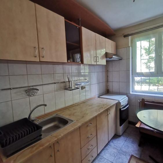 Apartament cu 2 camere semidecomandat în Radu Negru