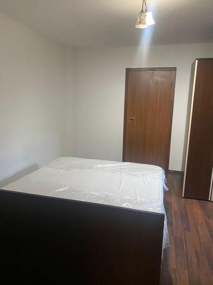 Casă cu 3 camere cu Teren 210 Mp în Ferentari