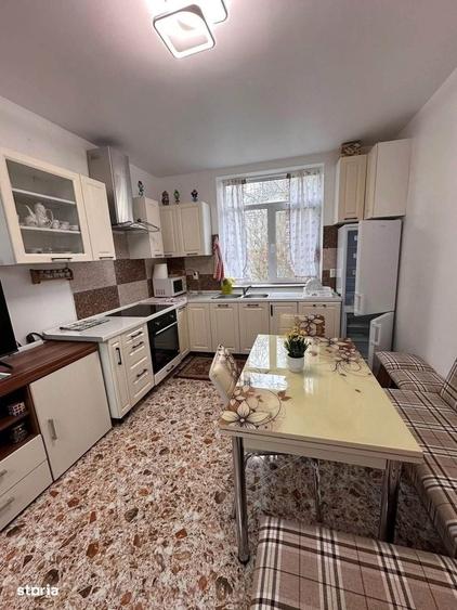Apartament cu 3 camere în Central