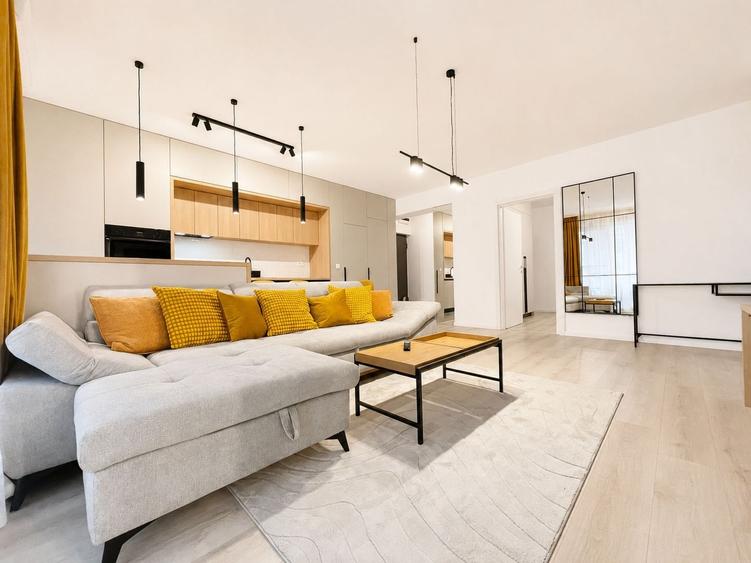 Apartament cu 3 camere decomandat, mobilat în Lipovei