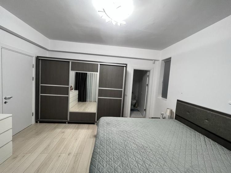 Casă cu 4 camere cu Teren 450 Mp în Tunari