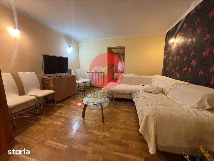 Casă cu 3 camere cu Teren 20 Mp în Central