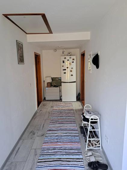 Casă cu 2 camere cu Teren 900 Mp în Preutești