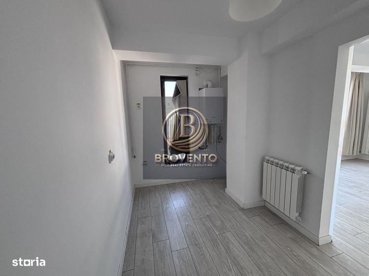 Casă cu 4 camere în Banu Manta