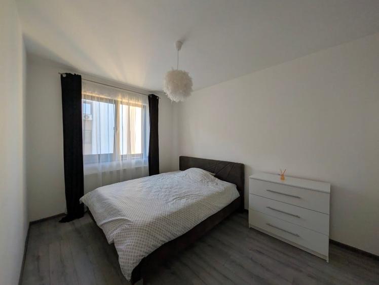 Apartament cu 2 camere semidecomandat, mobilat în Giroc
