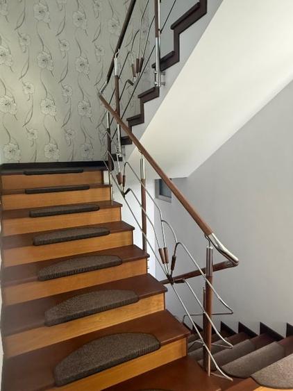 Casă individuală cu 5 camere cu Teren 485 Mp în Zorilor