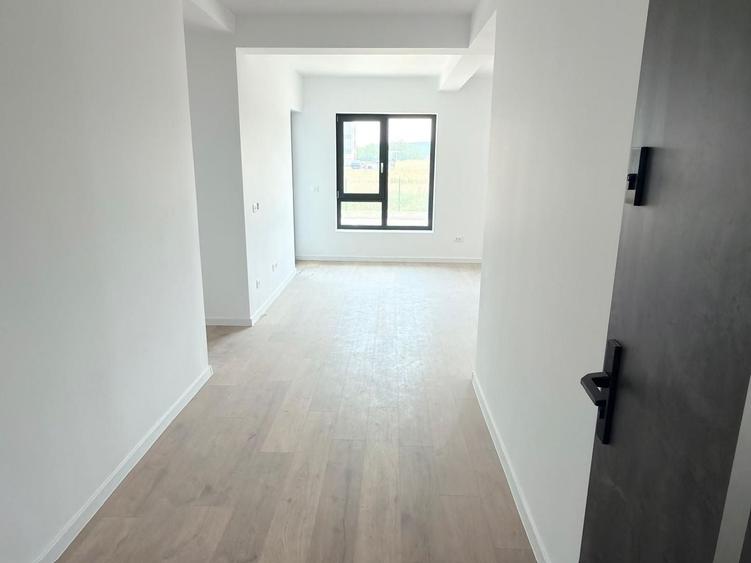 Apartament cu 2 camere decomandat în Torontalului
