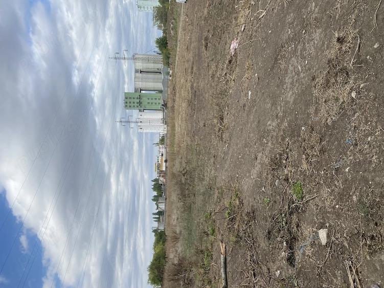 Teren de 1285 mp, în Central