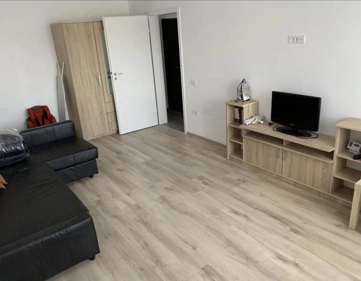Apartament cu 2 camere decomandat în Metalurgiei