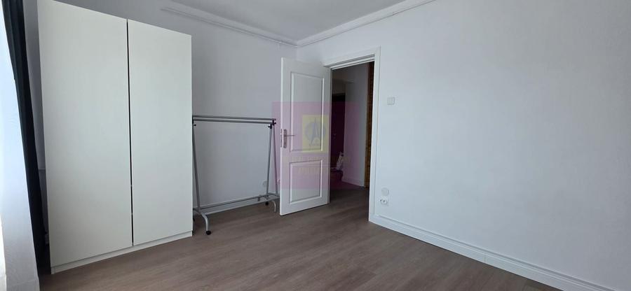 Apartament cu 2 camere decomandat în 13 Septembrie