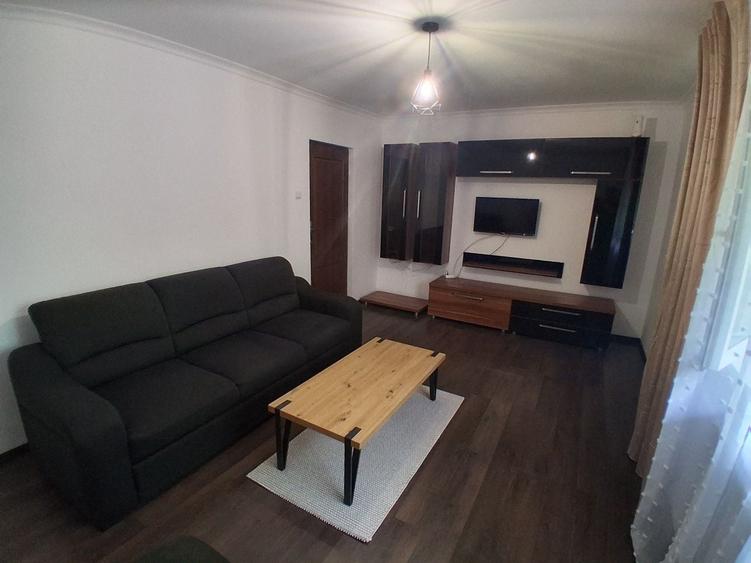 Apartament cu 2 camere decomandat în Gorjului