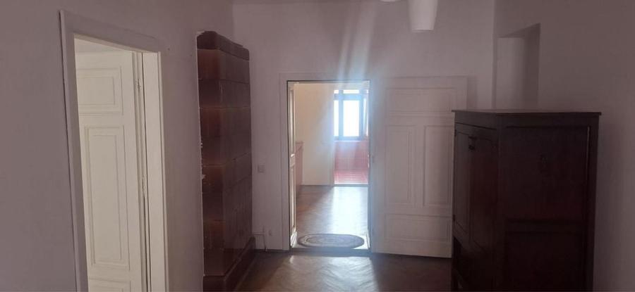 Apartament cu 2 camere nedecomandat în Lazaret
