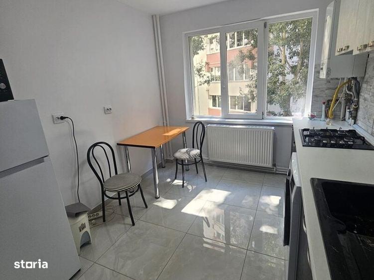 Apartament 3 camere renovat recent, 77 mp, langa Mega Mall si Arena Na - 2