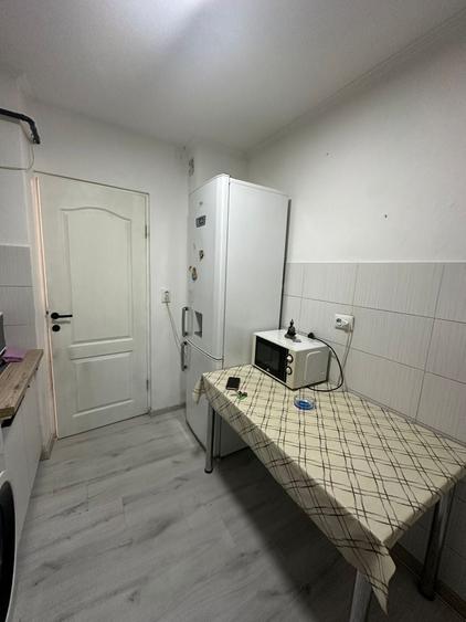 Apartament cu 2 camere decomandat în Dacia