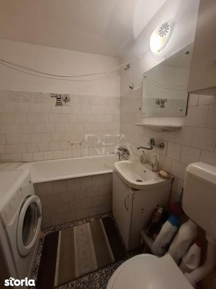 Apartament cu 2 camere decomandat în Crângași