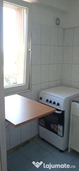 Garsonieră semidecomandată în Central