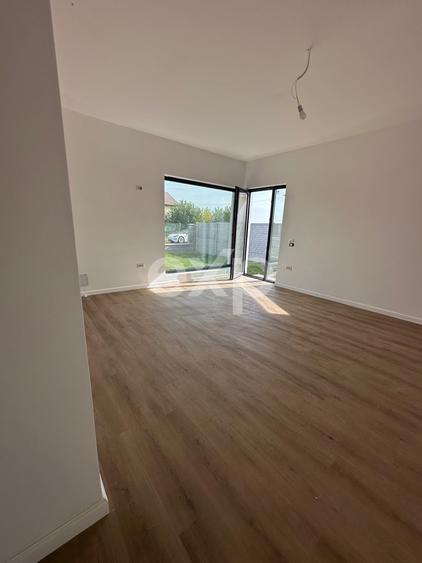 Casă individuală cu 4 camere cu Teren 400 Mp în Țegheș