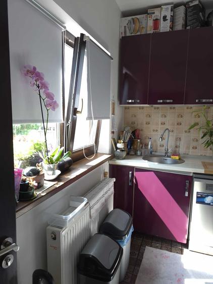 Casă cu 3 camere în Valea Adâncă