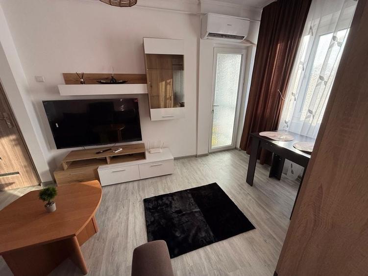 Garsonieră decomandată în Găvana