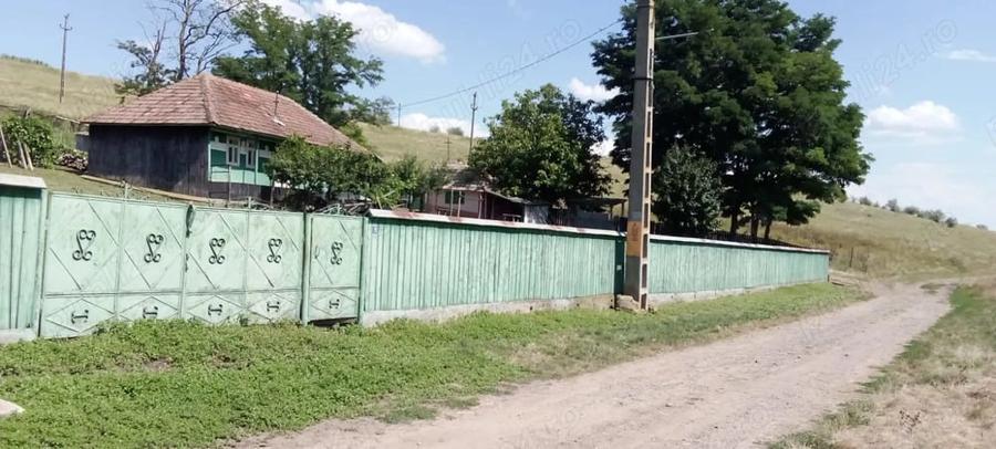 Casa de vanzare, sat Gugesti, comuna Botesti, jud. Vaslui, 34500 neg. - 3