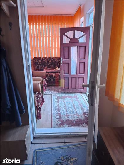 Casă cu 3 camere cu Canalizare în Brăilița