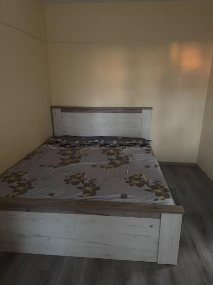 Apartament cu 2 camere decomandat în Dobroești