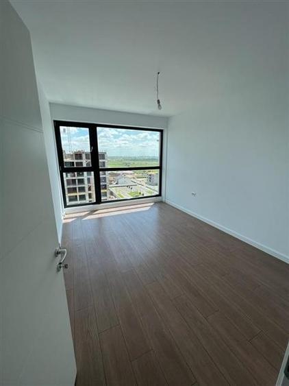 Apartament cu 3 camere decomandat în Rahova