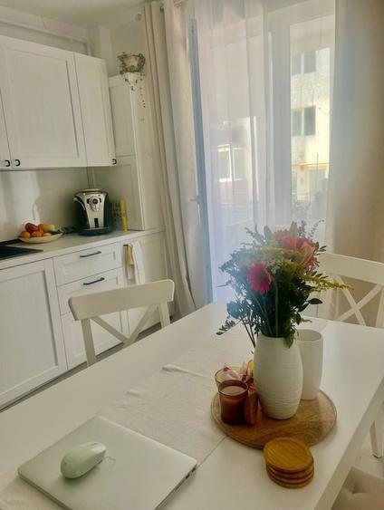 Apartament cu 2 camere decomandat în Florești