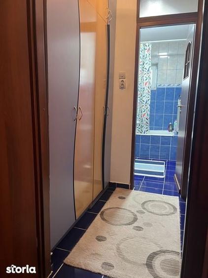 Apartament cu 2 camere semidecomandat în Micro 14