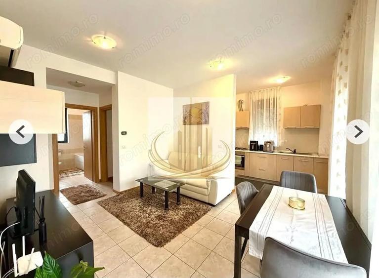 Apartament cu 3 camere semidecomandat în Dumbrăvița