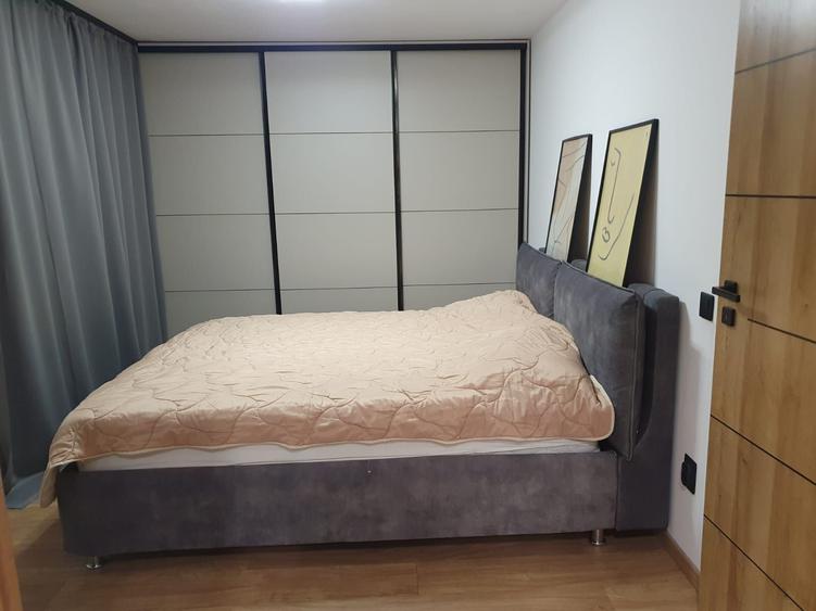 Casă cu 4 camere în Centură