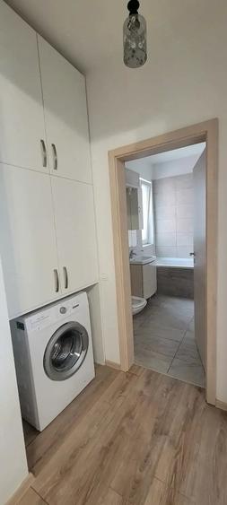 Apartament cu 2 camere semidecomandat în Dumbrăvița