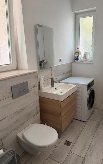 Casă cu 5 camere cu Canalizare în Pipera