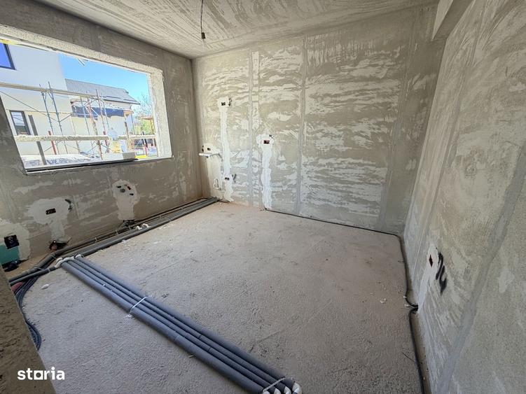 Casă cu 3 camere cu Teren 237 Mp în Central