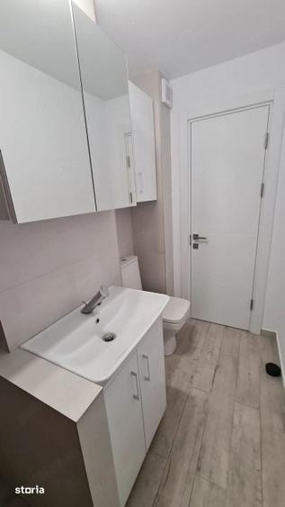Garsonieră decomandată în Vitan