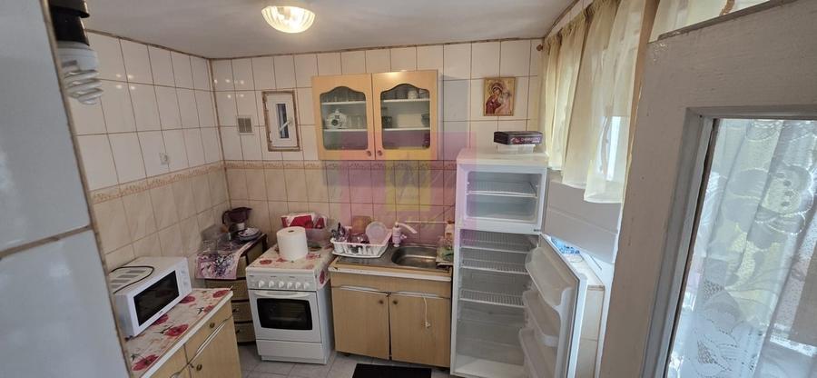 Casă cu 5 camere în Central