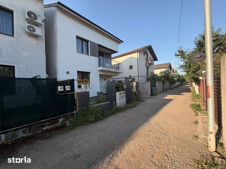 Casă cu 5 camere cu Teren 127 Mp în Chiajna