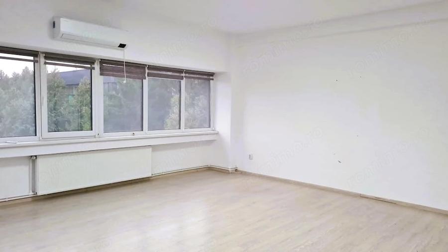 Spațiu comercial, de 107 mp, în Broscărie
