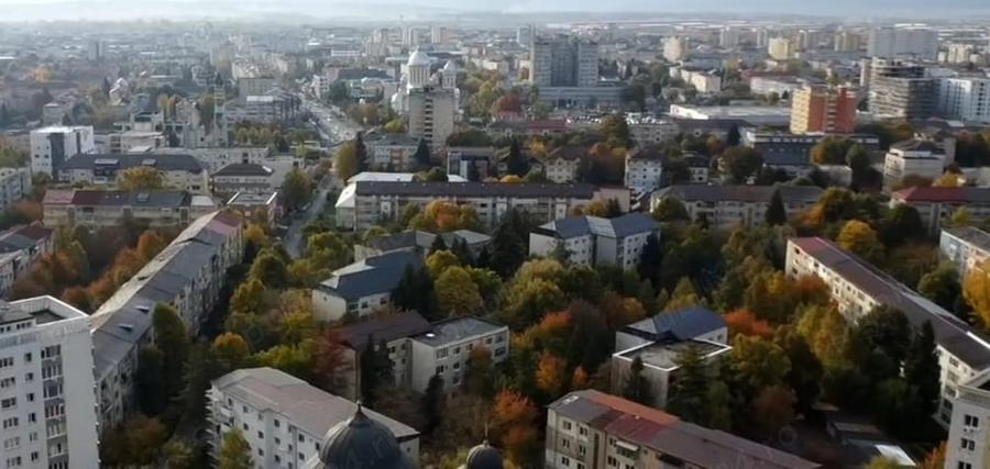 Apartament cu 2 camere semidecomandat în Săsar