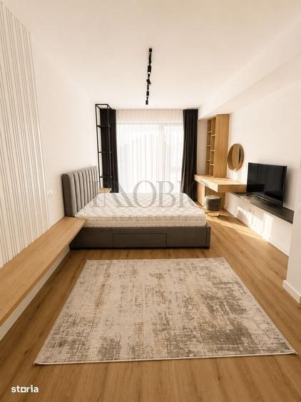 Apartament cu 4 camere, mobilat în Central