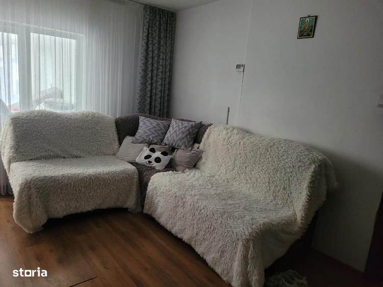 Ofer spre inchiriere apartament cu 3 camere,Robea-Catedrala - 16