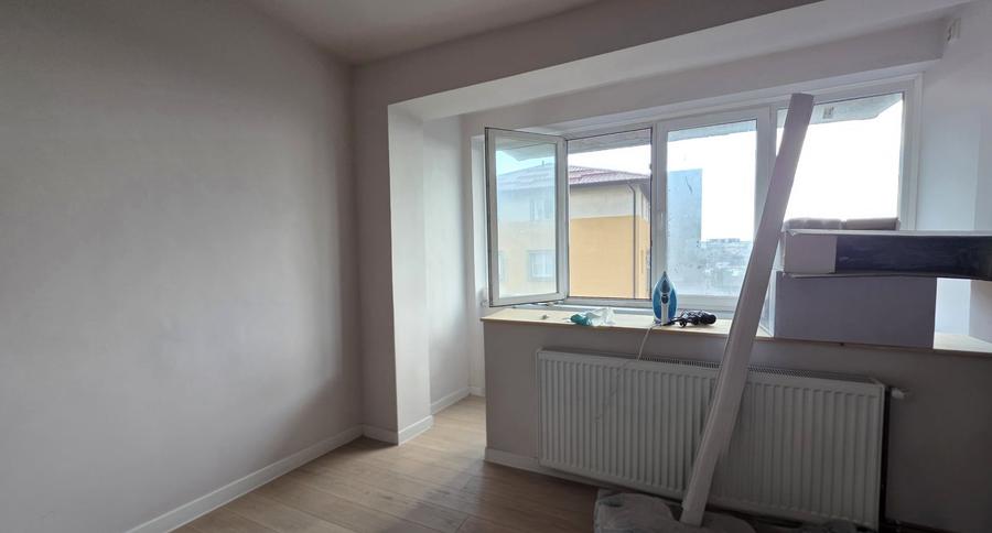 Apartament cu 2 camere decomandat, mobilat în Complex Studențesc